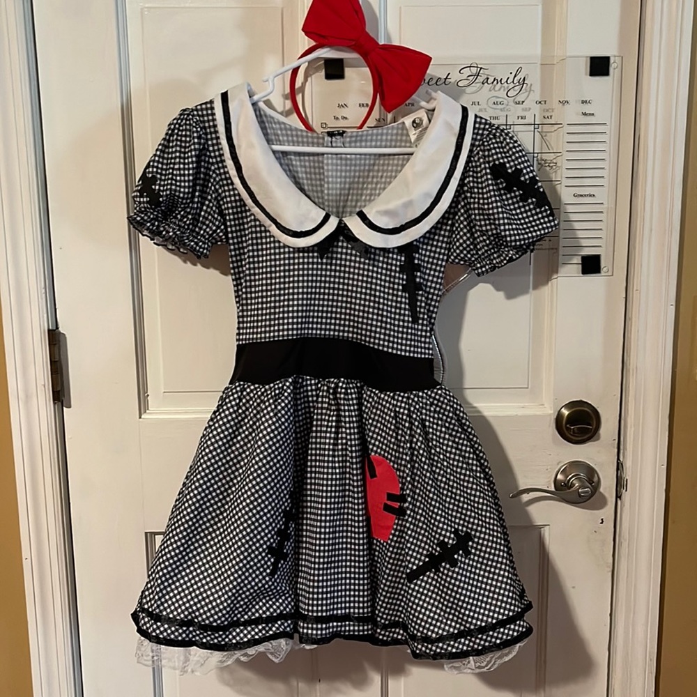 Zombie doll costume